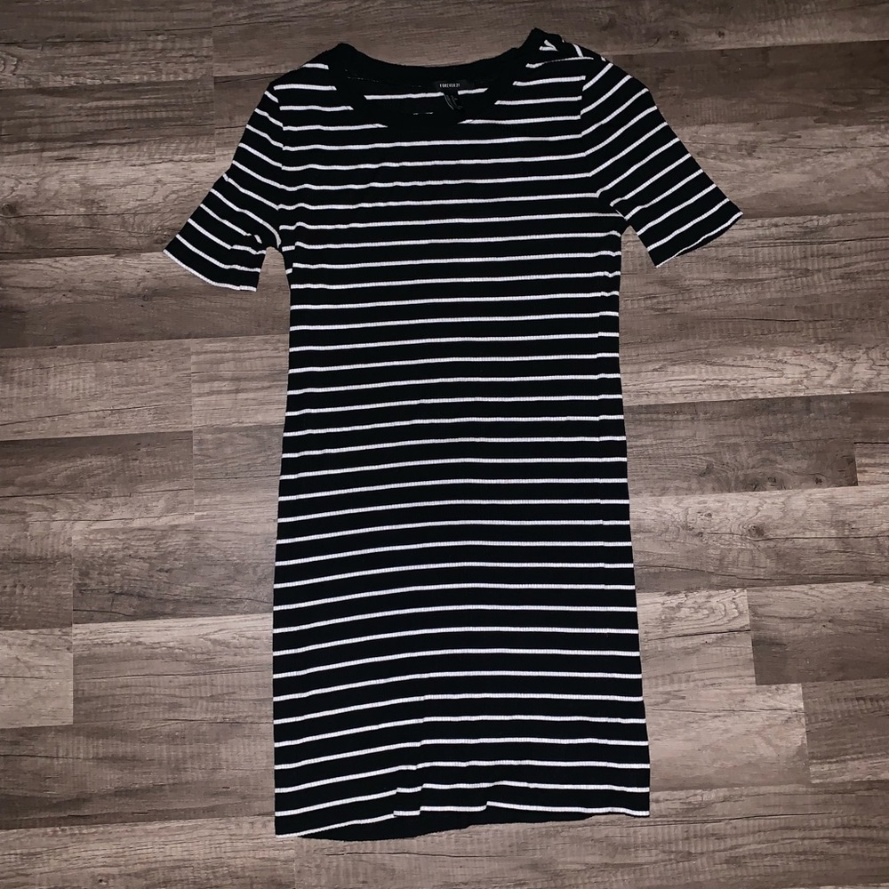 Black and White Striped Tee Shirt Dress